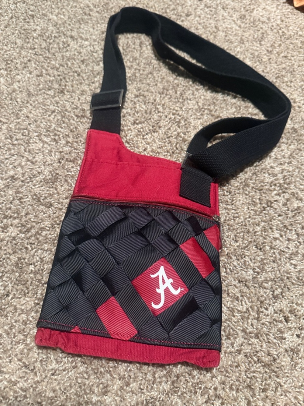 University of Alabama crossbody bag by Tessuta (EUC!)